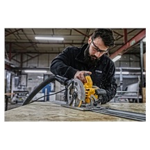 Pila kotoučová    DWE576K 1600W  67mm