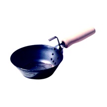 Naběračka zed. 210 s ruk.