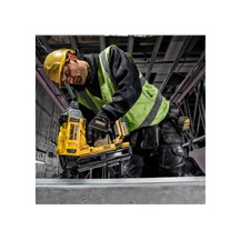 Hřebíkovačka do betonu DCN890P2 18V 2x5,0Ah Li-Ion