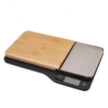 Váha kuch. digit. bambus 5 kg+krájecí prkénko