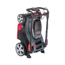 Sekačka rot. 382 Li Premium 18V
2 x baterie 5 Ah a 1 x nabíječka součástí balení, 3in1