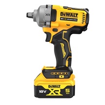 Utahovák AKU rázový DCF891P2T 1/2" 18V 2x5,0 Ah