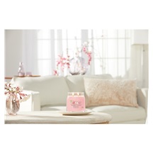 Svíčka YC CANDLE FRESH CUT ROSES SIGNATURE STŘEDNÍ