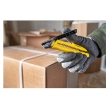 Nůž ulamovací plastový s magnetem STHT10489-0